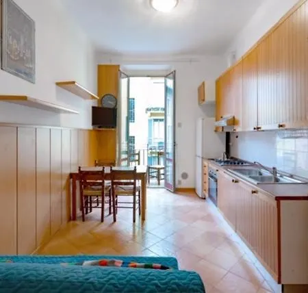 Alessia's Flat- Loreto 2 Appartement *