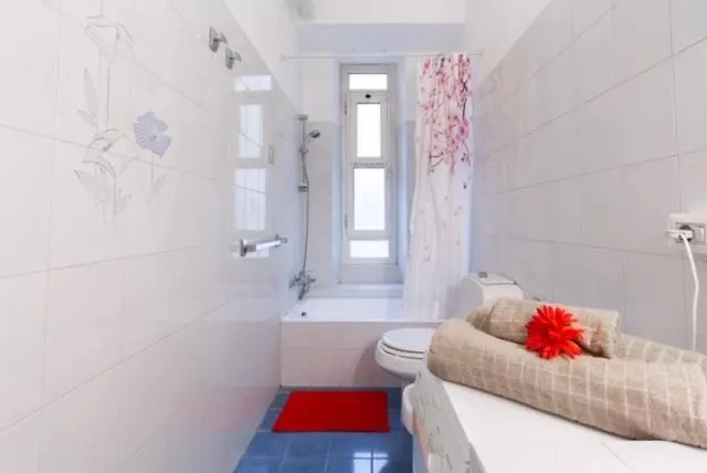شقة Alessia's Flat- Loreto 2 ميلان