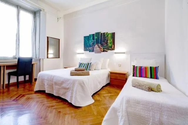 Alessia's Flat- Loreto 2 *